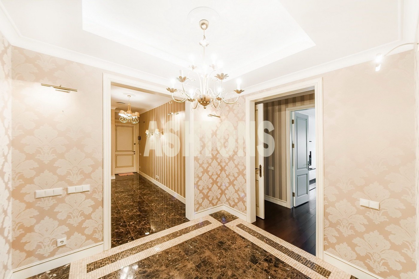 Elite apartment for rent at 52A Ozerkovskaya Embankment near metro station Paveletskaya by ASHTONS INTERNATIONAL REALTY