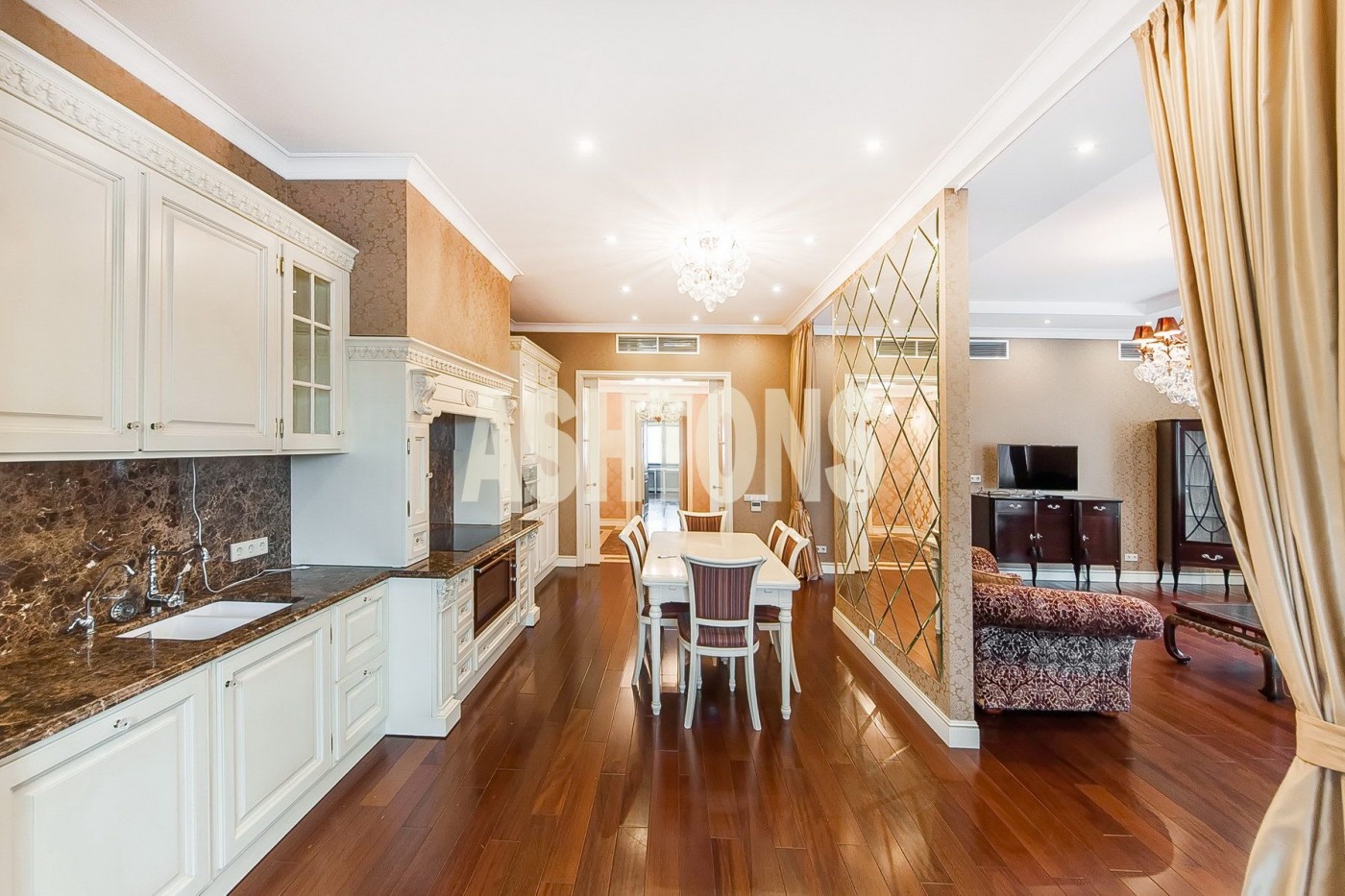 Elite apartment for rent at 52A Ozerkovskaya Embankment near metro station Paveletskaya by ASHTONS INTERNATIONAL REALTY