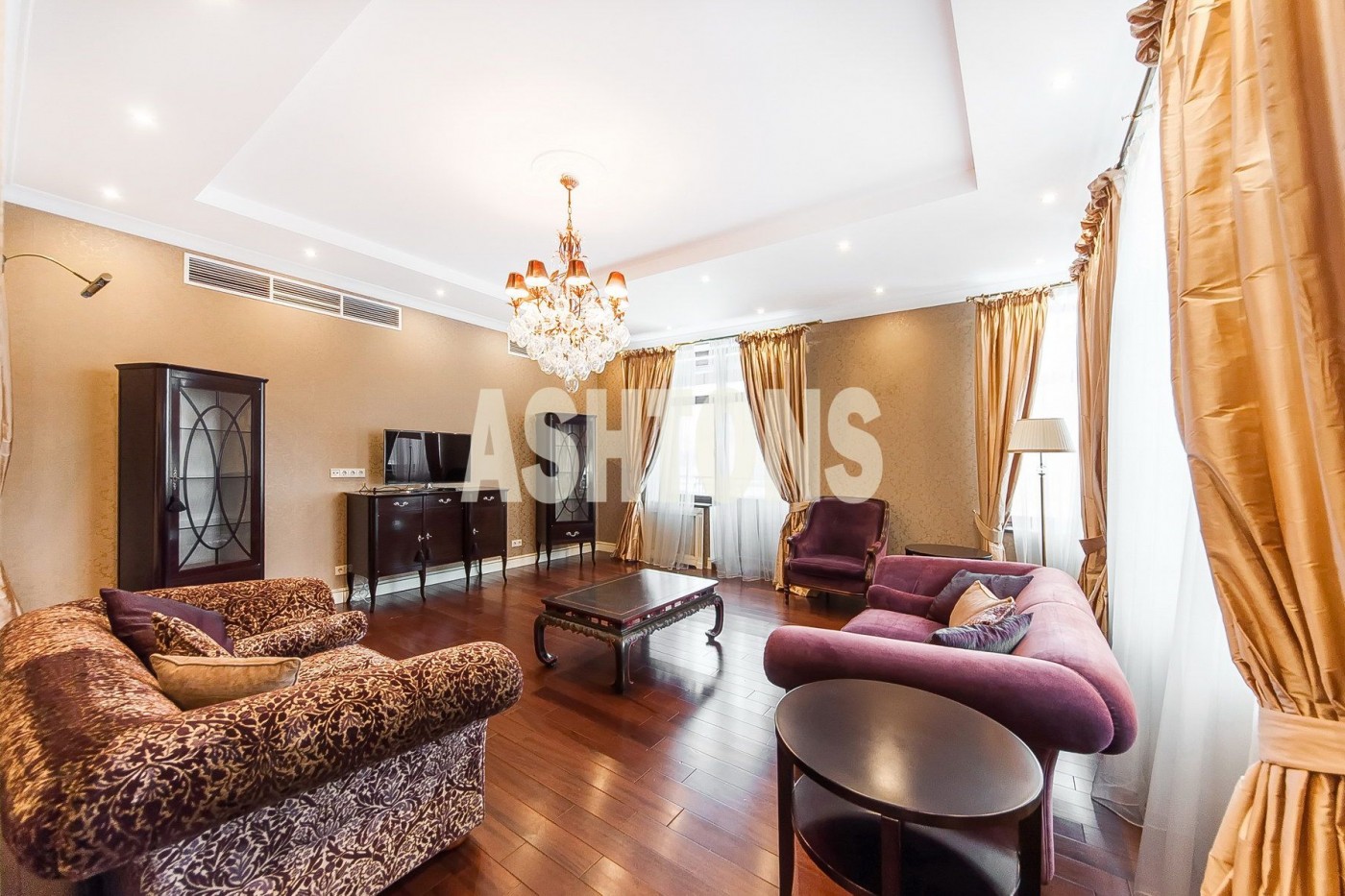 Elite apartment for rent at 52A Ozerkovskaya Embankment near metro station Paveletskaya by ASHTONS INTERNATIONAL REALTY