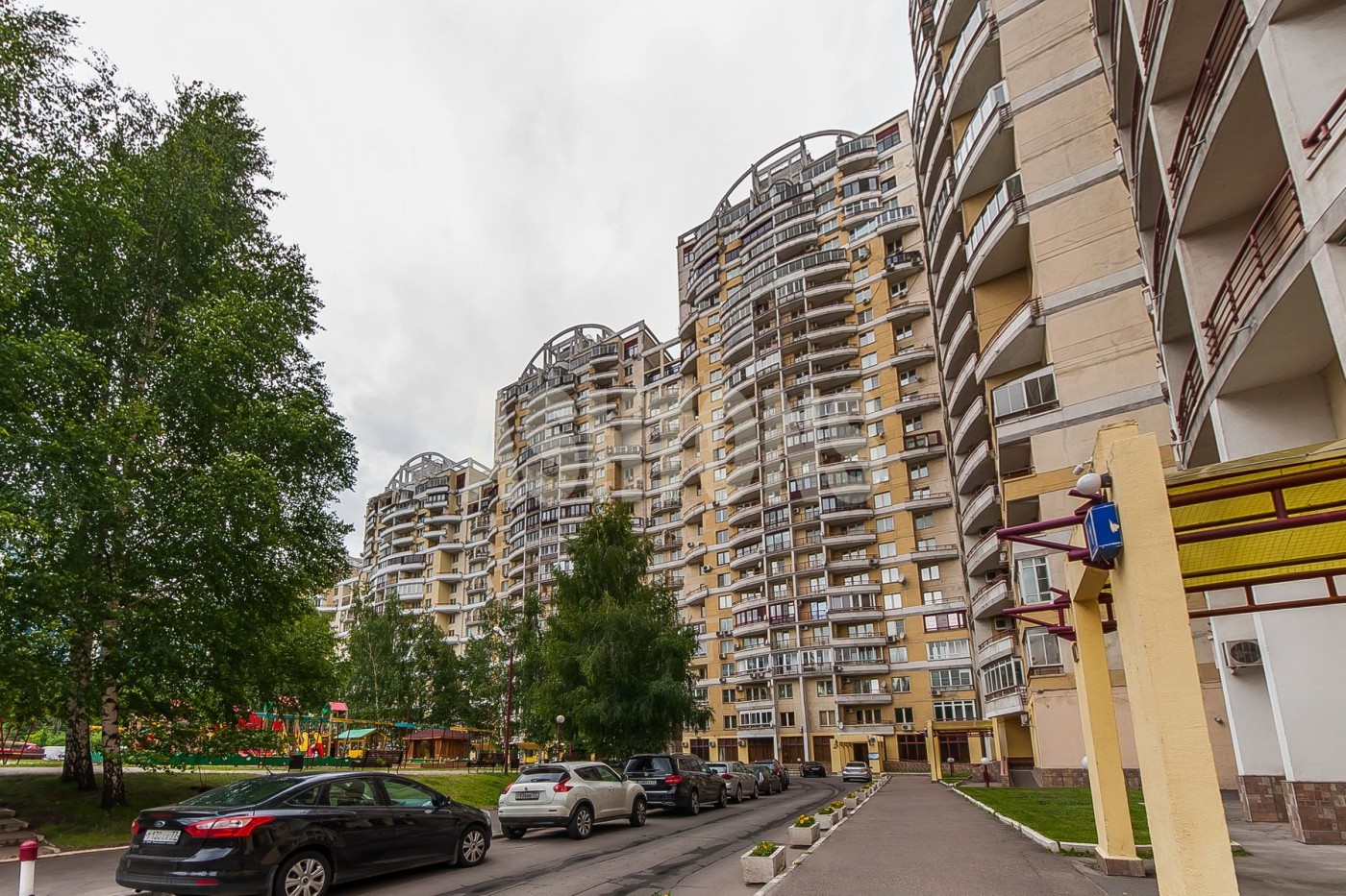 "Deputatsky Dom" residential complex