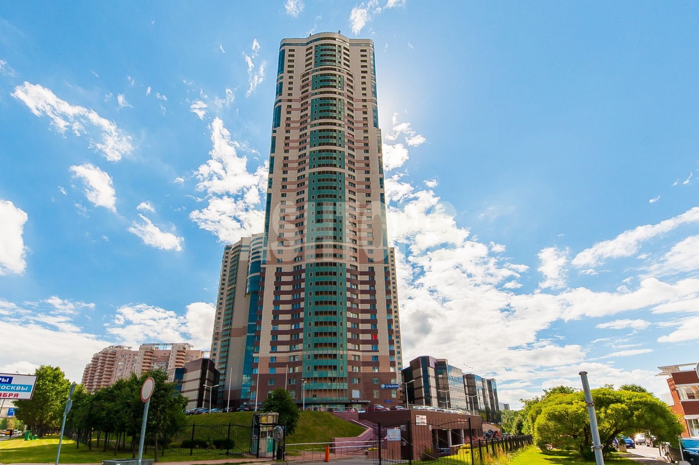 "Well House on Leninsky" residential complex