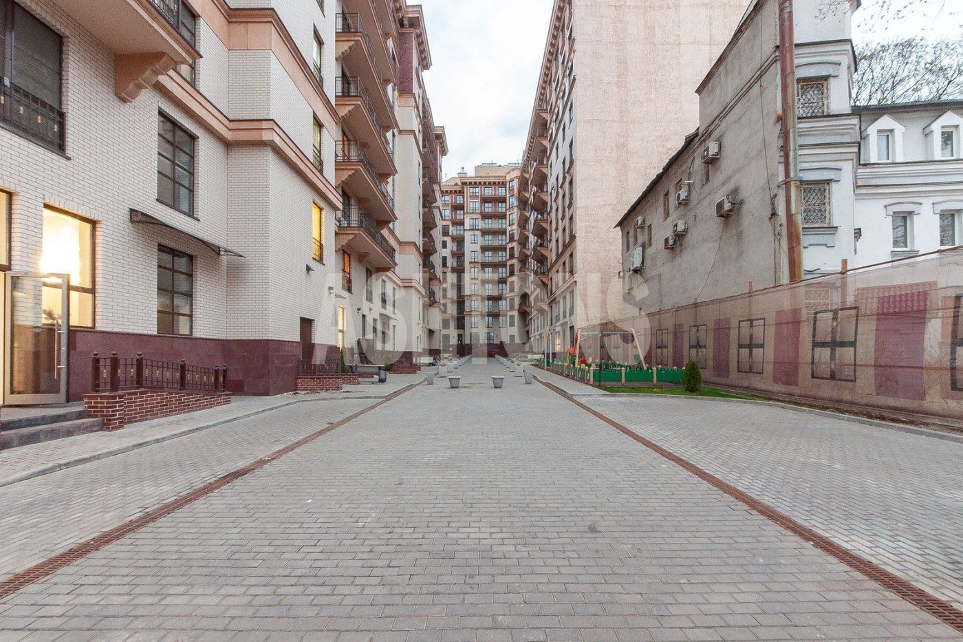 Residential complex "Royal House on Yauza"