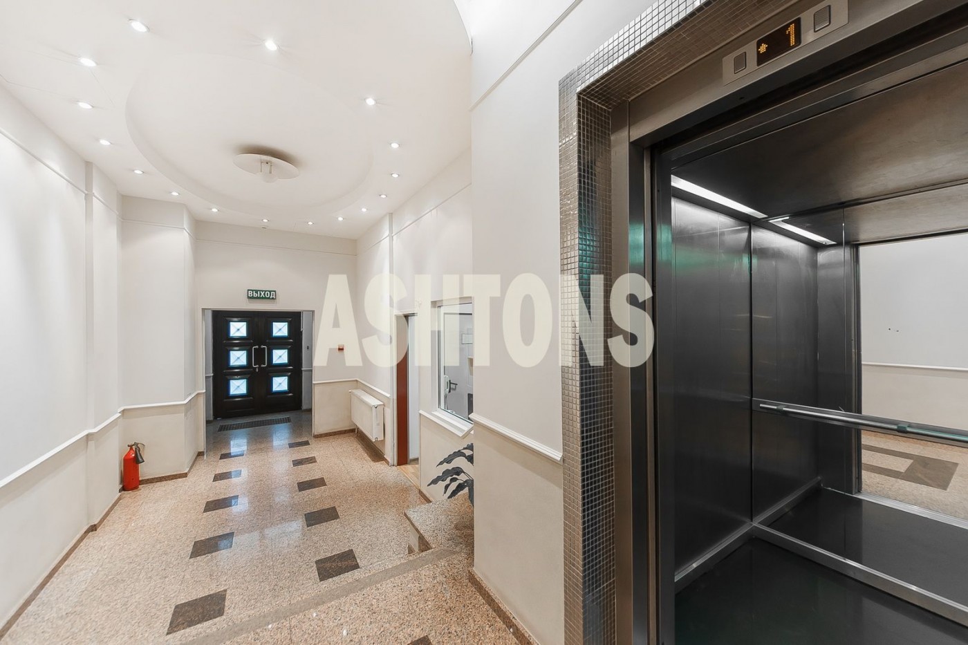 Elite apartment for rent on Patriarshiye Prudy, Maly Kozikhinsky Lane, Building 14 by ASHTONS INTERNATIONAL REALTY