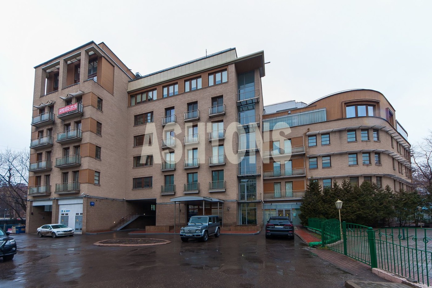 Residential complex "Polyanka Plaza"