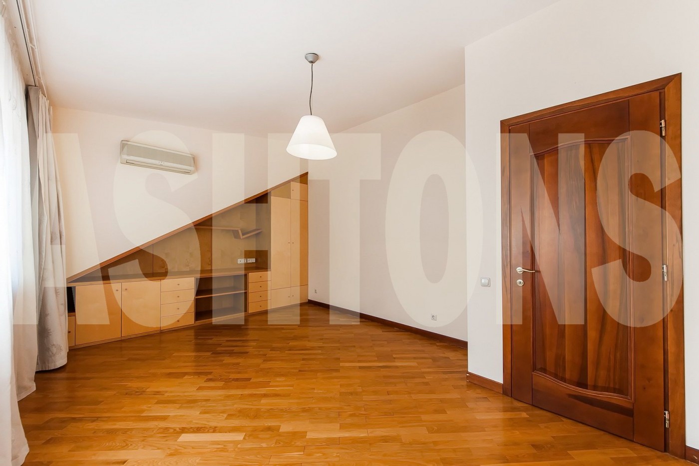 Apartment for rent on Yakovoapostolsky lane, building 9c2 by ASHTONS INTERNATIONAL REALTY