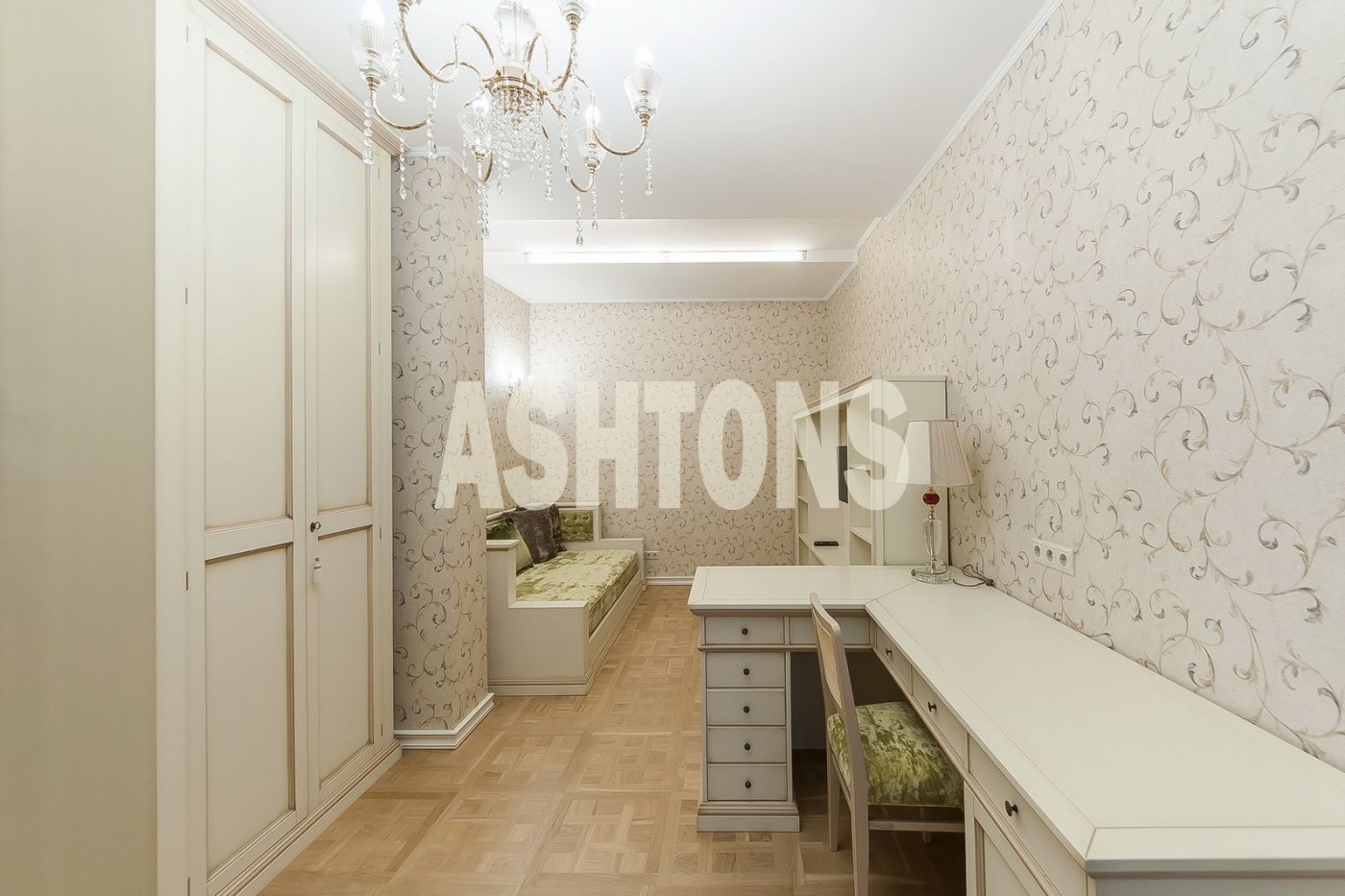 Elite apartment for rent on Patriarshiye Prudy, Maly Kozikhinsky Lane, Building 14 by ASHTONS INTERNATIONAL REALTY