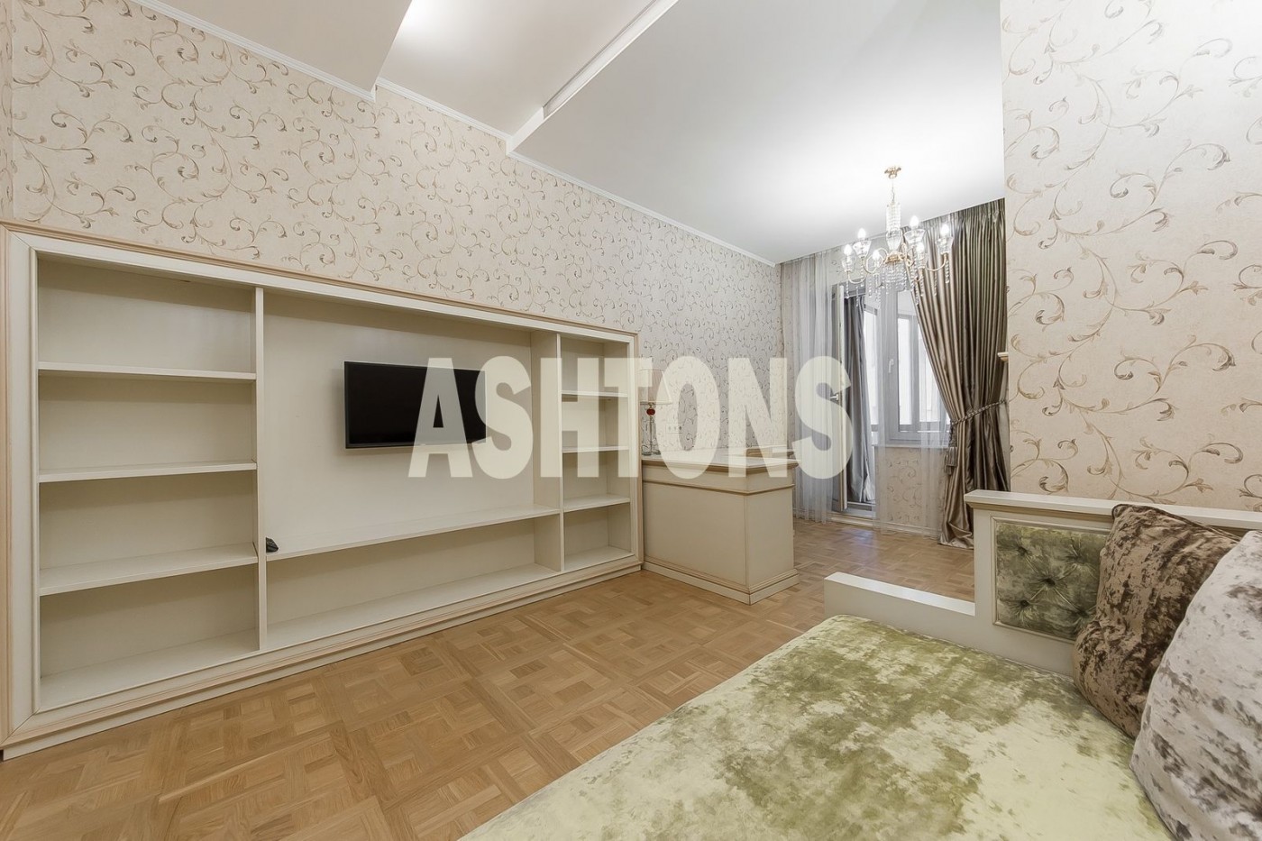 Elite apartment for rent on Patriarshiye Prudy, Maly Kozikhinsky Lane, Building 14 by ASHTONS INTERNATIONAL REALTY