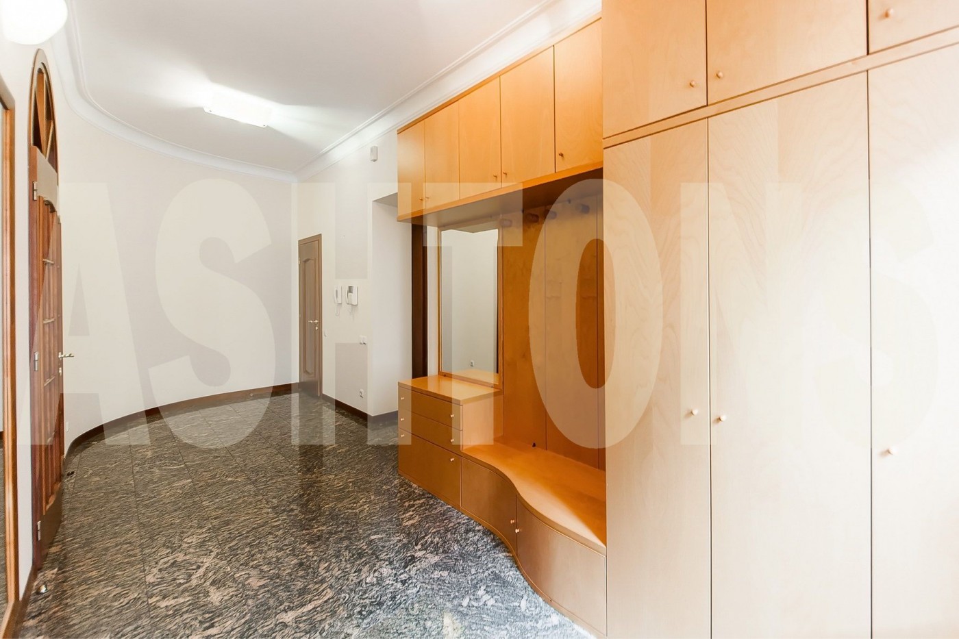 Apartment for rent on Yakovoapostolsky lane, building 9c2 by ASHTONS INTERNATIONAL REALTY