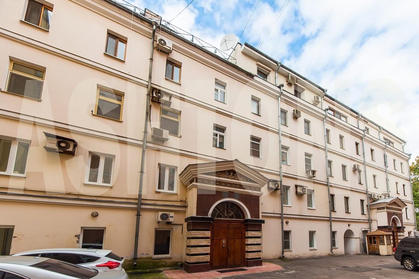 Apartment for rent on Yakovoapostolsky lane, building 9c2 by ASHTONS INTERNATIONAL REALTY