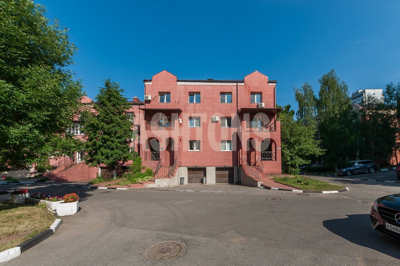 Cottage village "Nezhinskaya ulitsa 14"