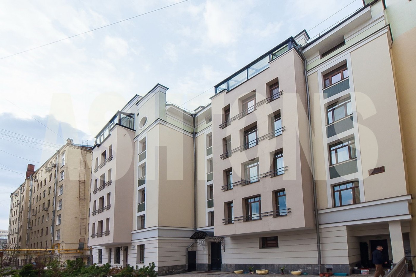 Ashtons International Realty ashtons.ru агентство элитной недвижимости аренда элитной квартиры в центре Москвы район Арбат