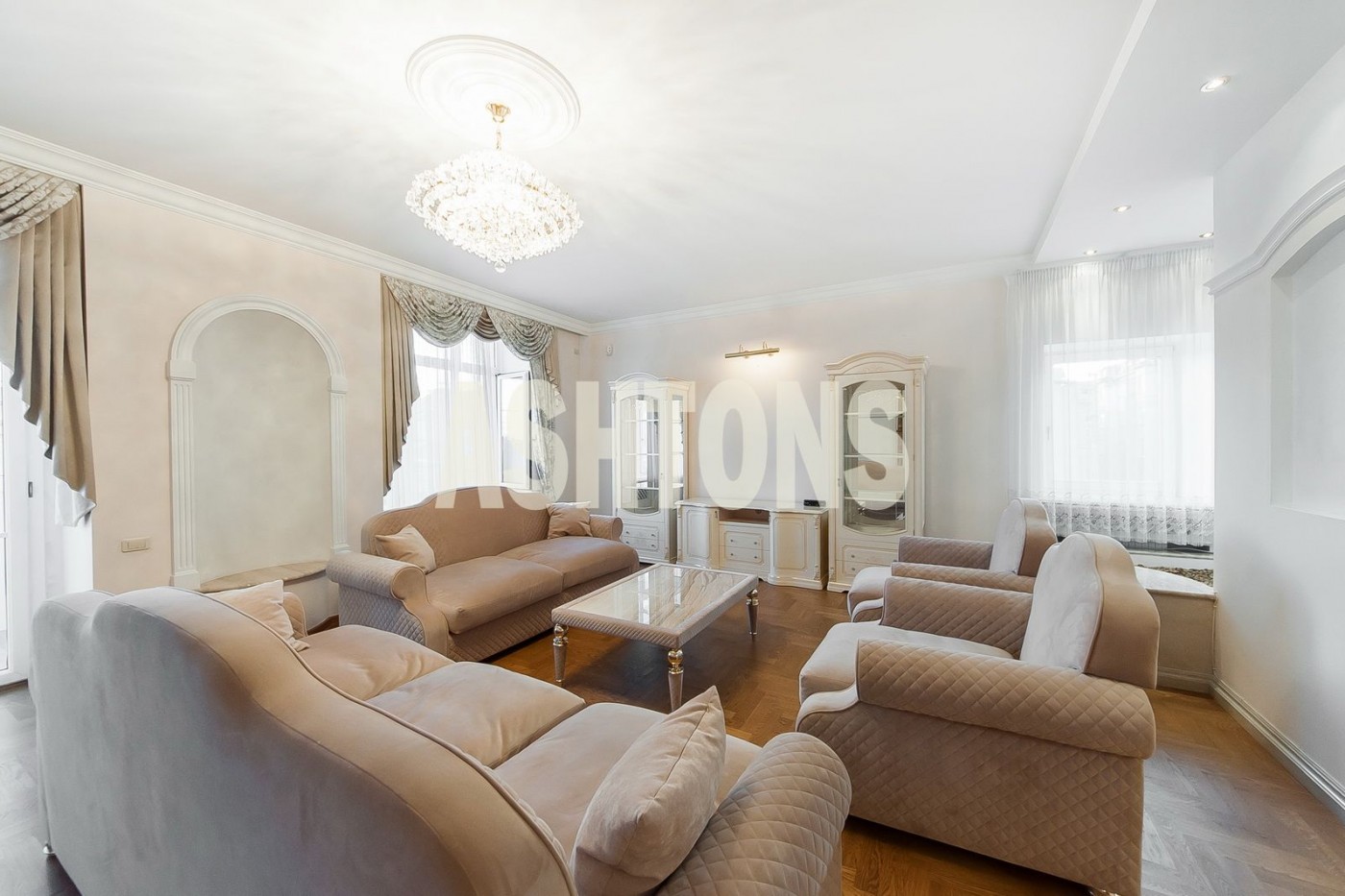 Luxury apartment for rent on the 2nd Obydensky lane, building 11 by ASHTONS INTERNATIOANL REALTY