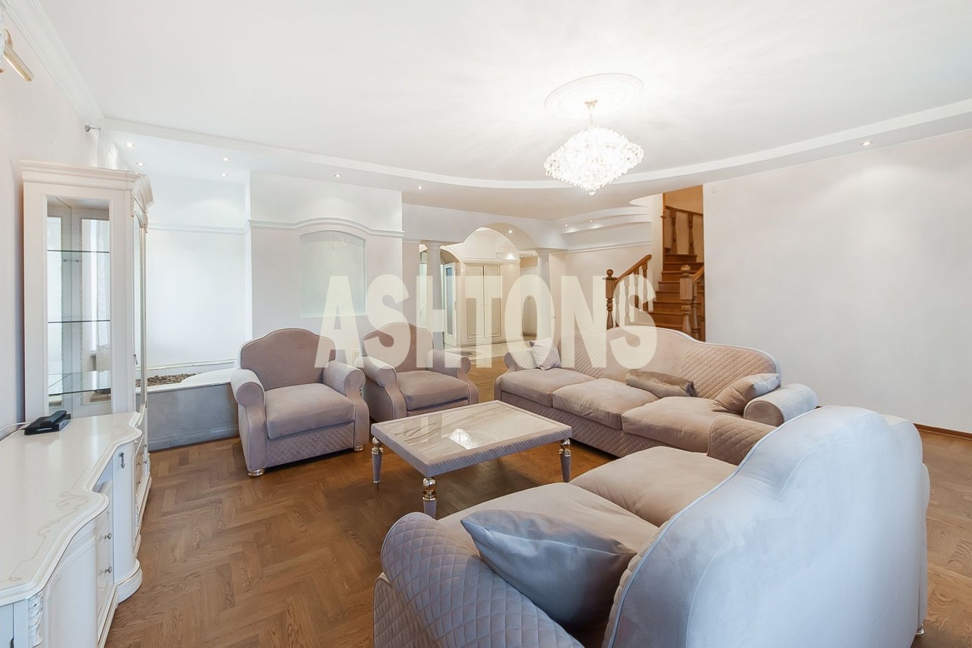 Luxury apartment for rent on the 2nd Obydensky lane, building 11 by ASHTONS INTERNATIOANL REALTY