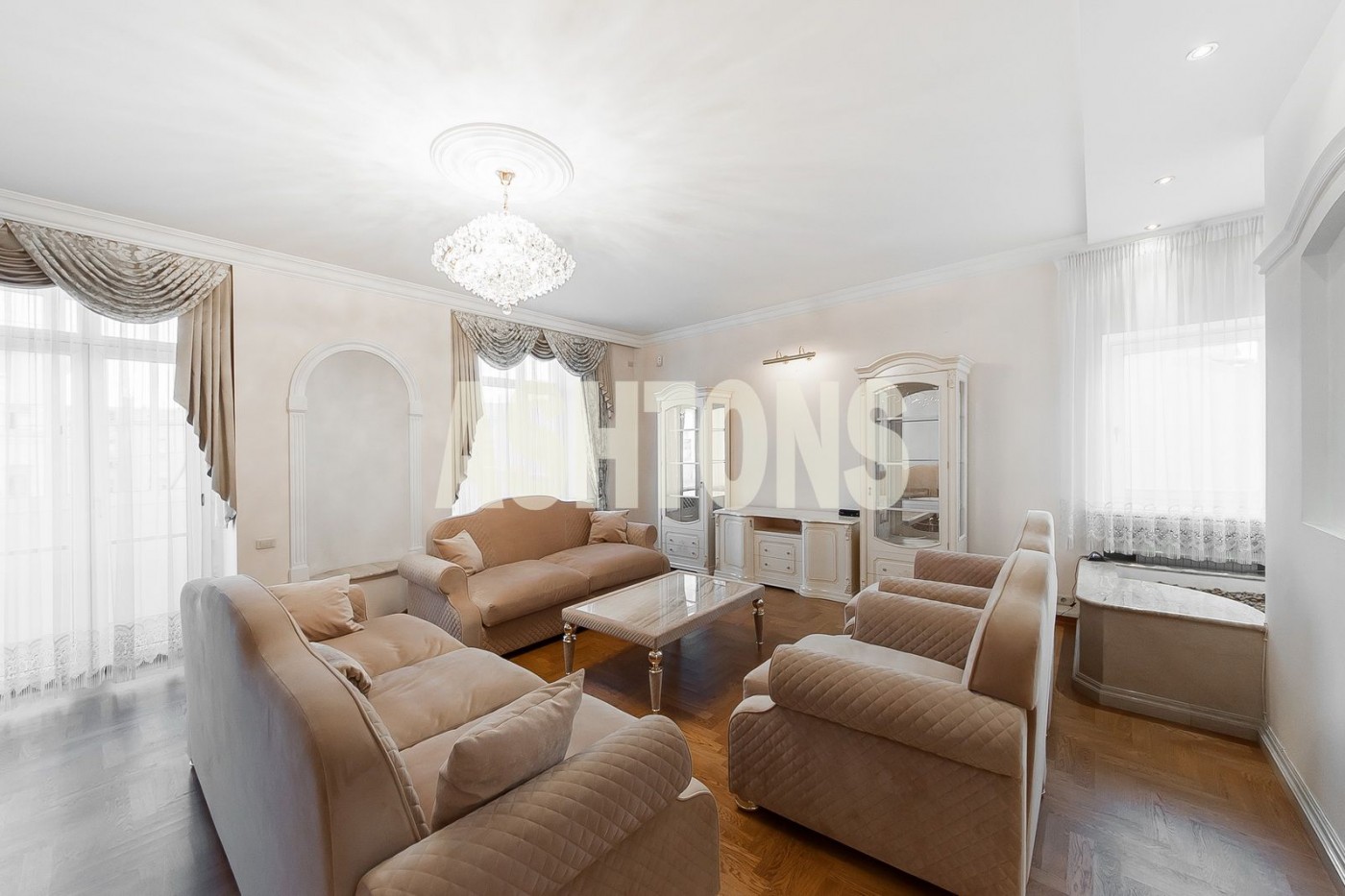 Luxury apartment for rent on the 2nd Obydensky lane, building 11 by ASHTONS INTERNATIOANL REALTY