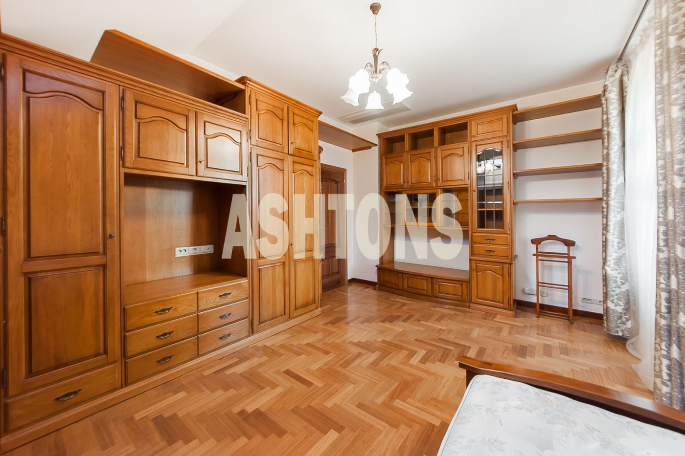 Luxury apartment for rent on the 2nd Obydensky lane, building 11 by ASHTONS INTERNATIOANL REALTY