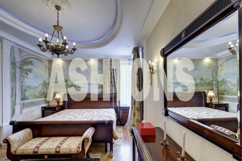 Five-Room Flat for Sale in Vorobyovy Gory, Views