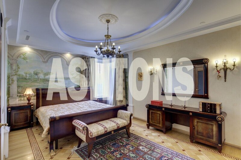 Five-Room Flat for Sale in Vorobyovy Gory, Views