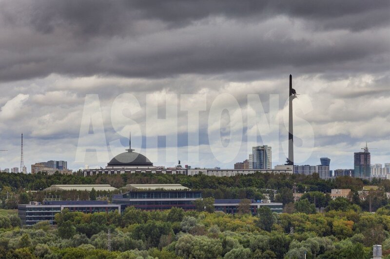 Five-Room Flat for Sale in Vorobyovy Gory, Views