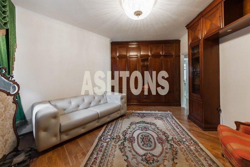 Three-Room Flat to Let in Solnechny Gorod Complex