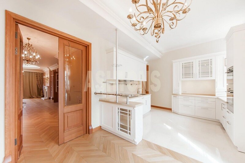 Flat for Sale in Chaika Complex, Nikolsky Tupik