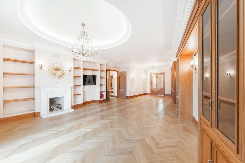 Flat for Sale in Chaika Complex, Nikolsky Tupik