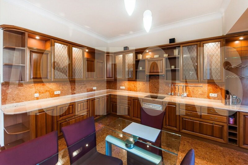 Apartment for rent on Yakovoapostolsky lane, building 9c2 by ASHTONS INTERNATIONAL REALTY