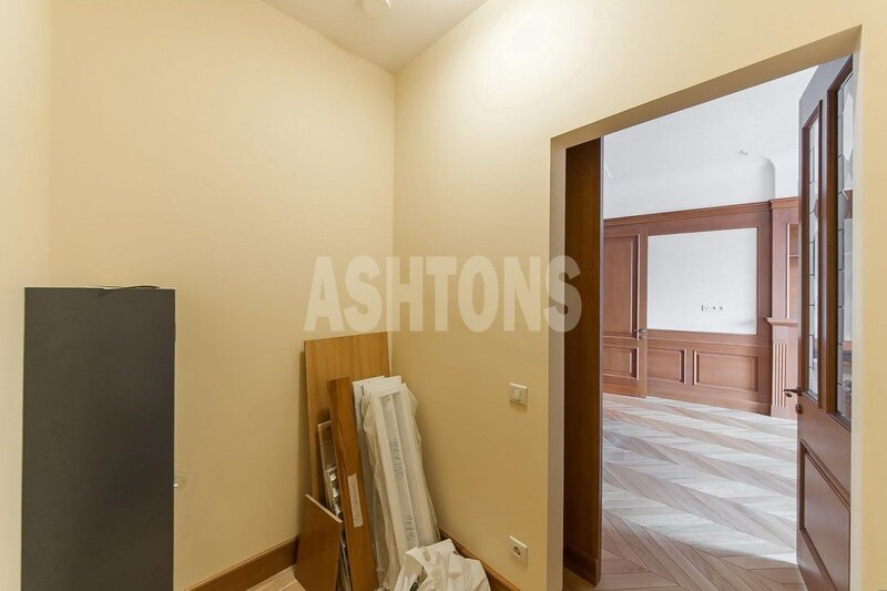 Flat for Sale in Chaika Complex, Nikolsky Tupik