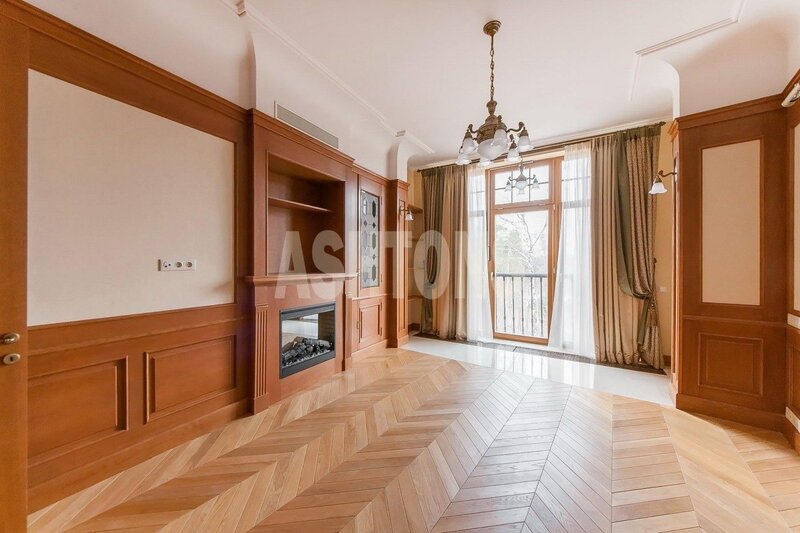 Flat for Sale in Chaika Complex, Nikolsky Tupik