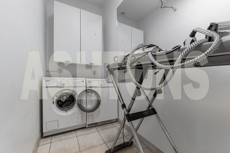 Two-Level Flat to Let on Plyushchikha, Near Smolenskaya
