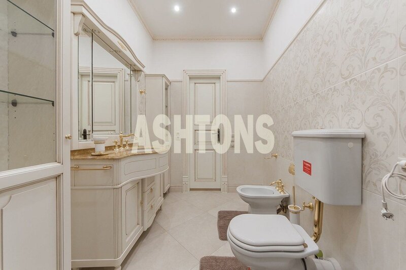 Elite apartment for rent on Patriarshiye Prudy, Maly Kozikhinsky Lane, Building 14 by ASHTONS INTERNATIONAL REALTY