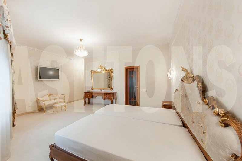 Four-Room Flat for Sale in Dom na Davydkovskoy