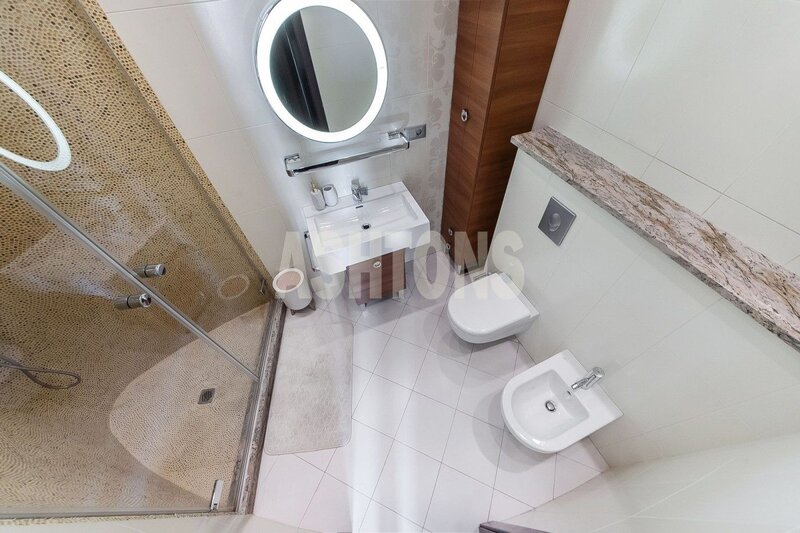 Four-Room Flat to Let in Triumf-Palas, Fireplace, Sauna