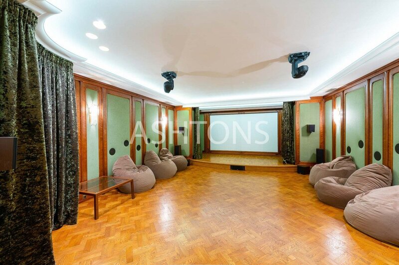 Luxury House to Let with Pool, KP Romanovo-2