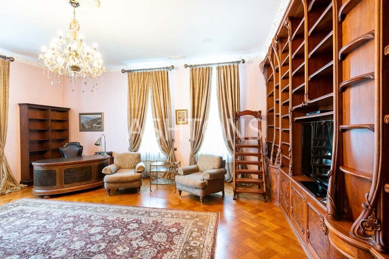 Luxury House to Let with Pool, KP Romanovo-2