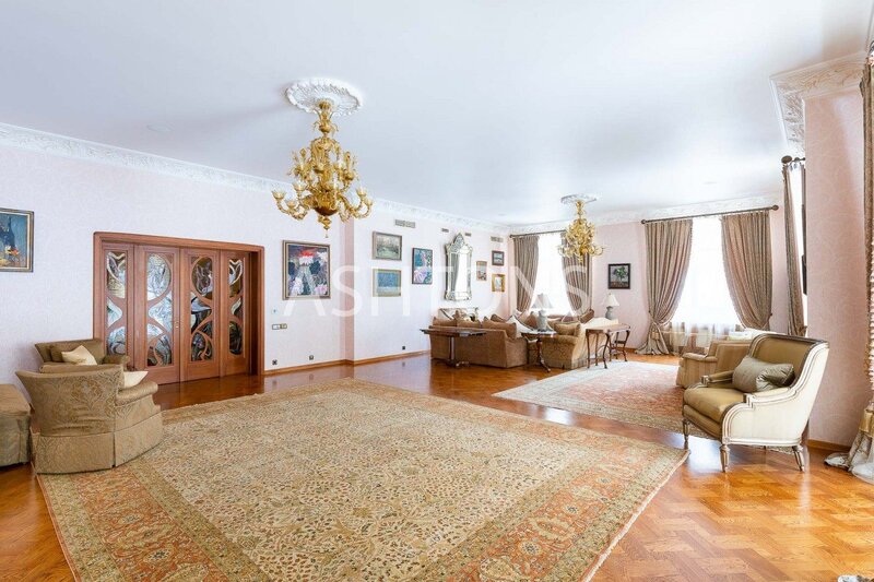 Luxury House to Let with Pool, KP Romanovo-2