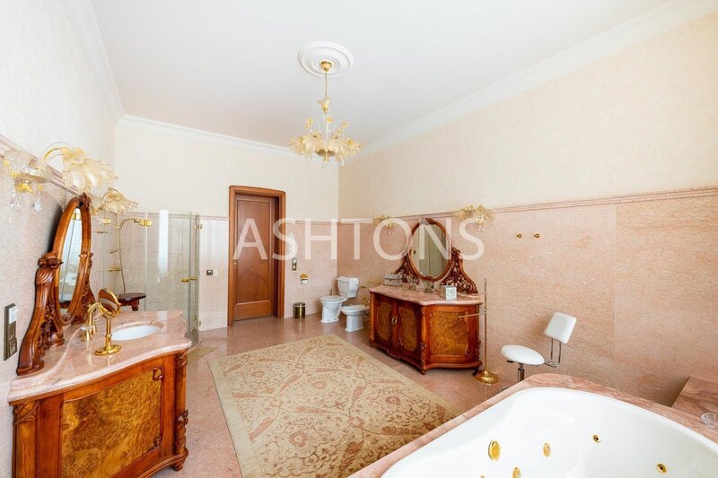 Luxury House to Let with Pool, KP Romanovo-2