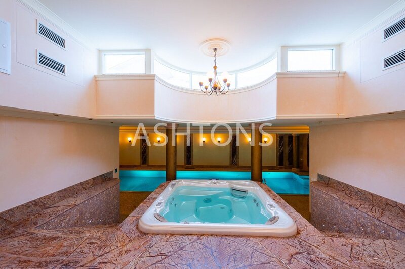 Luxury House to Let with Pool, KP Romanovo-2