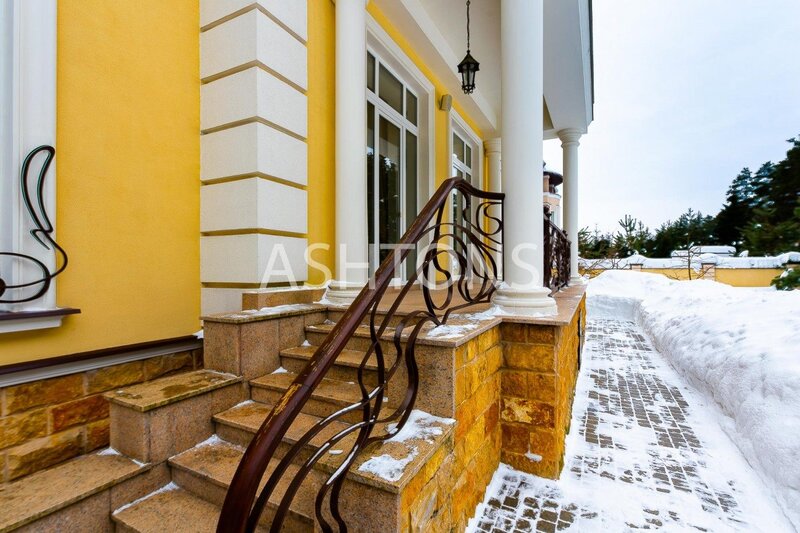 Luxury House to Let with Pool, KP Romanovo-2