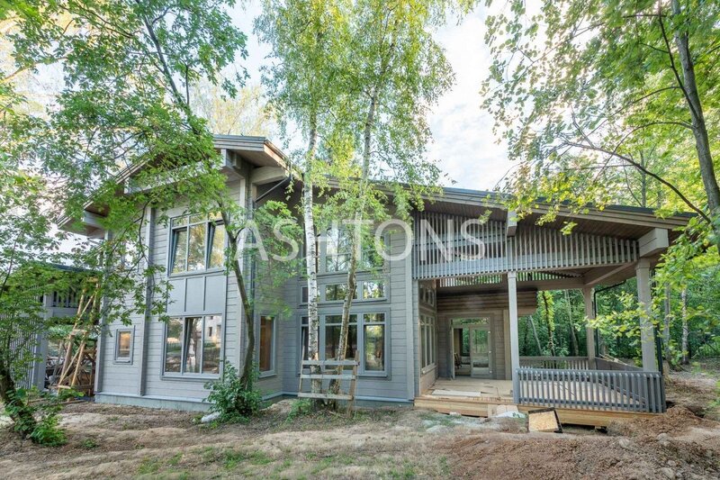 Country House for Sale in KP Montevil, 300 sq m