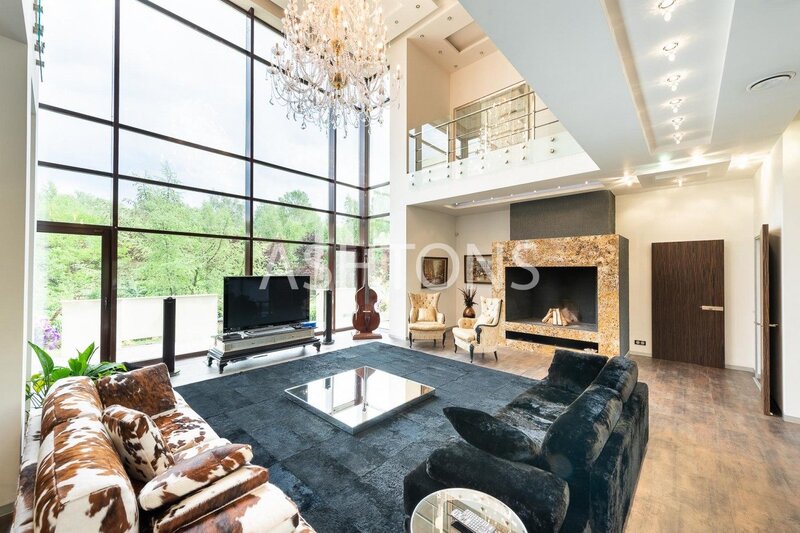 Designer Mansion for Sale in KP 10 Yards