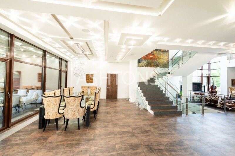 Designer Mansion for Sale in KP 10 Yards