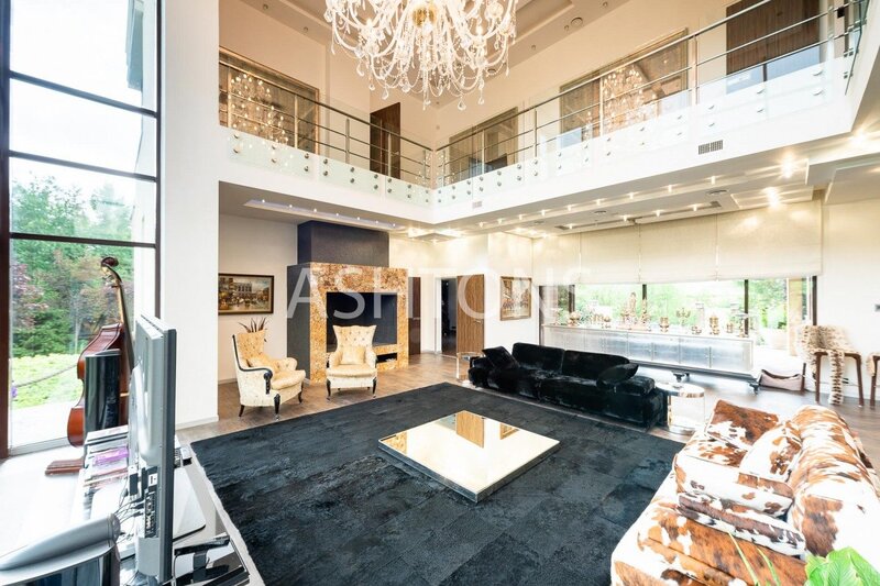Designer Mansion for Sale in KP 10 Yards