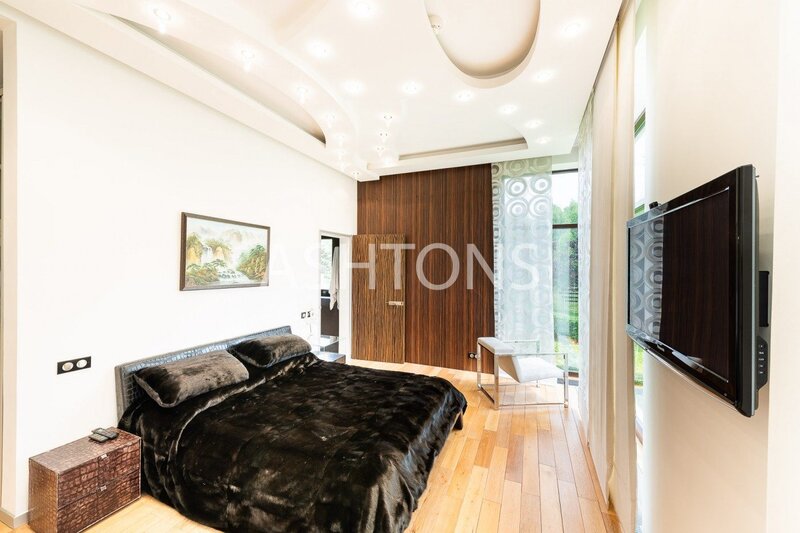 Designer Mansion for Sale in KP 10 Yards