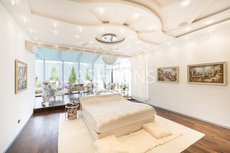 Designer Mansion for Sale in KP 10 Yards