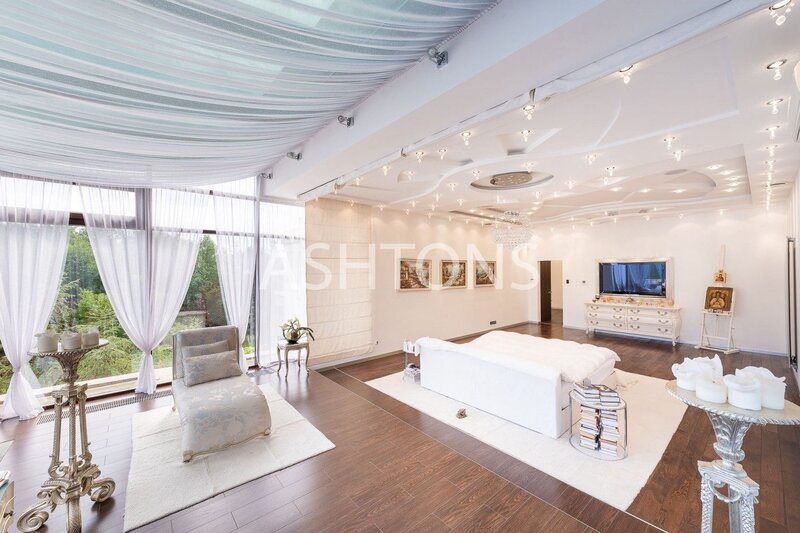 Designer Mansion for Sale in KP 10 Yards