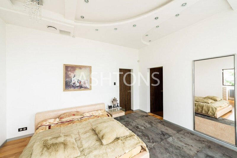 Designer Mansion for Sale in KP 10 Yards