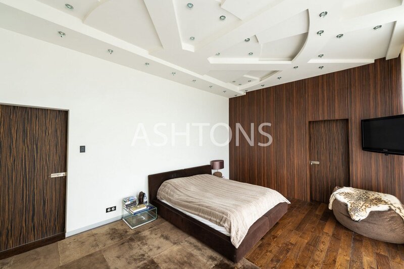 Designer Mansion for Sale in KP 10 Yards