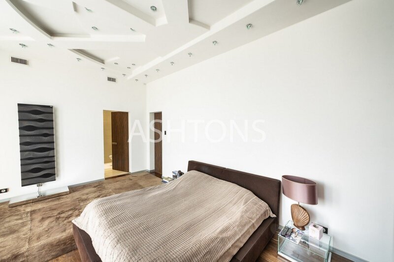 Designer Mansion for Sale in KP 10 Yards