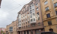 Elite apartment for rent on Patriarshiye Prudy, Maly Kozikhinsky Lane, Building 14 by ASHTONS INTERNATIONAL REALTY