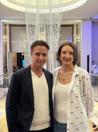 Ashtons International Realty форум